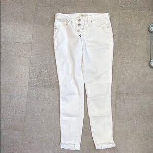 Madewell 10” High Rise Skinny Step Hem Frayed 29